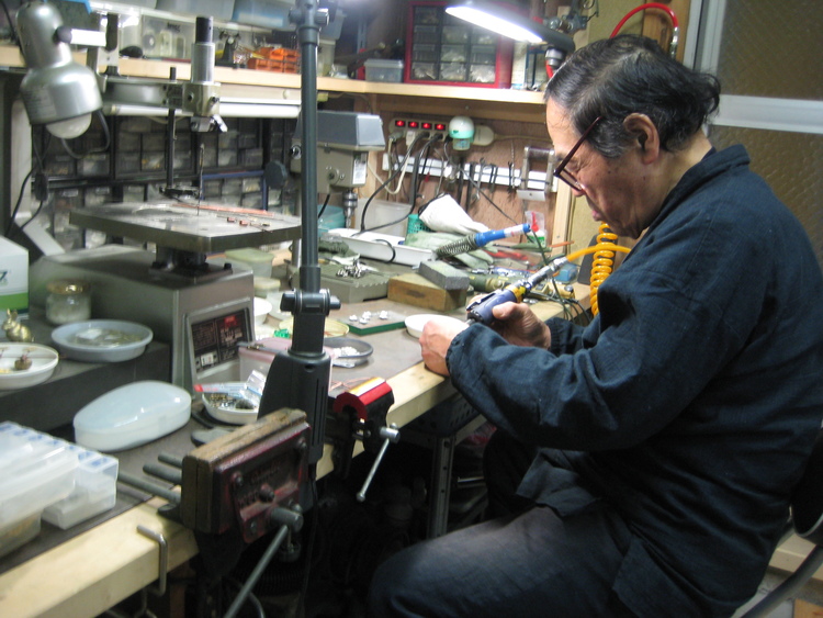 三代梅都 山本 嘉夫の製作工房